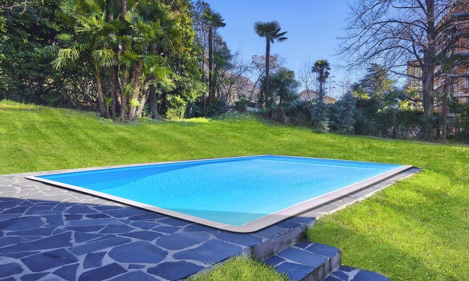 Lierna Apartment | Holiday Apartment "In Villa Bianca" with Lake View, Shared Pool & Wi-Fi