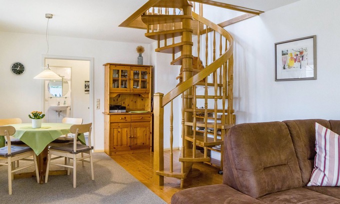 Vogtsburg Apartment | Holiday Apartment "Ipser" with Balcony & Wi-Fi