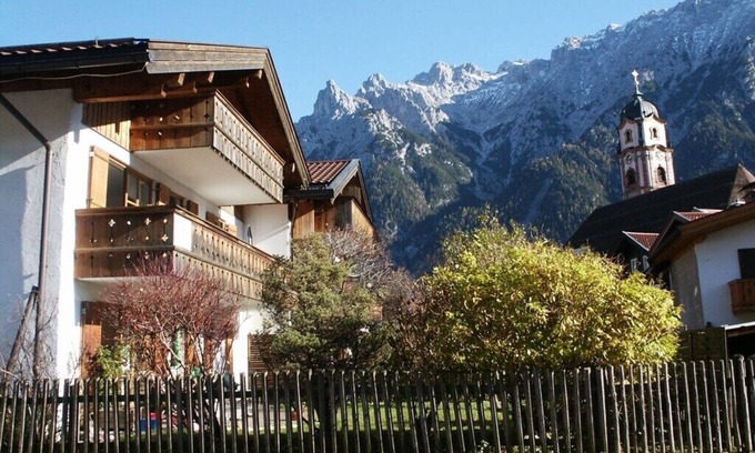 Mittenwald House | Holiday apartment Kranzberg