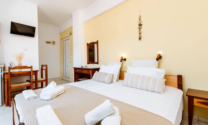 Kalyves Apartment | Holiday apartment Kalami for 1 - 2 persons - Row house