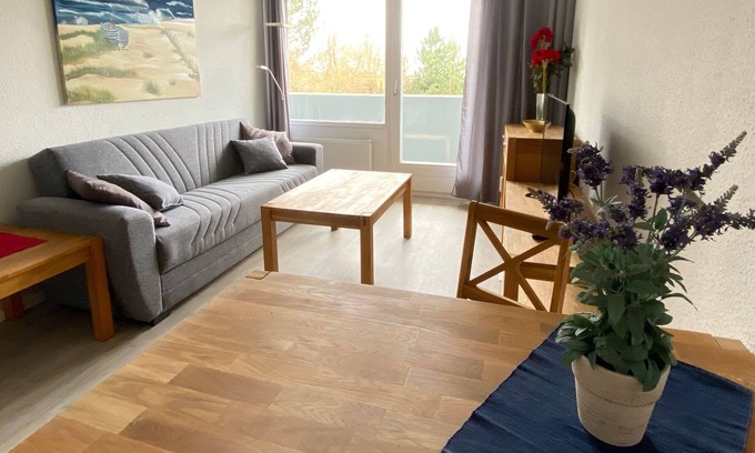Holm Apartment | Holiday apartment Ostseezeit - Modernized apartment for 2-3 people