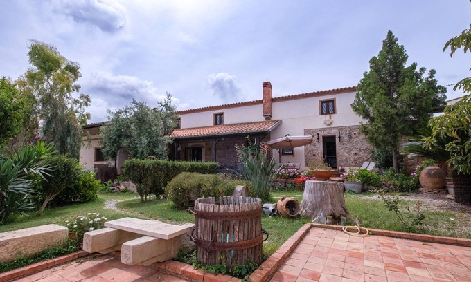 Province of Messina Apartment | Holiday Apartment 'Sicilian Suite Garden' with Sea View, Shared Garden & Wi-Fi