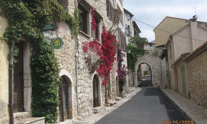 Saint-Jeannet Apartment | Holiday apartment St Jeannet for 10 - 15 persons with 3 bedrooms - Holiday apartment in one or multi