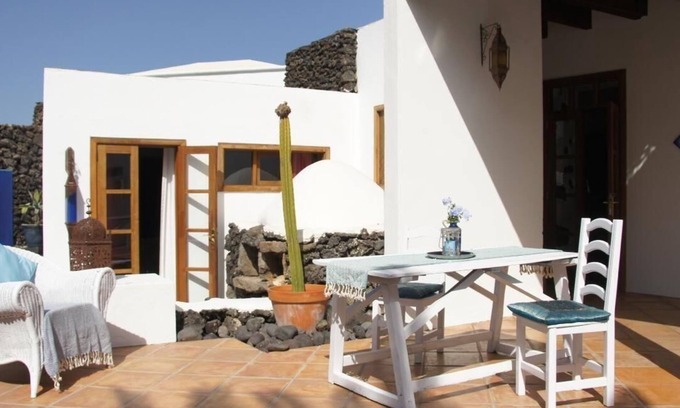 Uga Apartment | Holiday apartment Uga for 1 - 2 persons with 1 bedroom - Casa Rural
