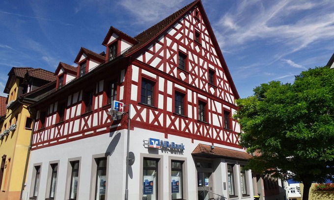 Pottenstein Apartment | Holiday Apartment 'Weitblick' with Wi-Fi