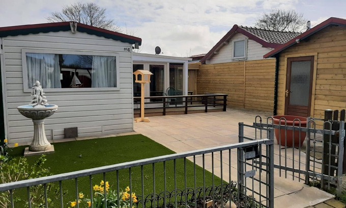 Onderdijk House | Holiday apartment Wervershoof for 1 - 5 persons with 2 bedrooms - Holiday house