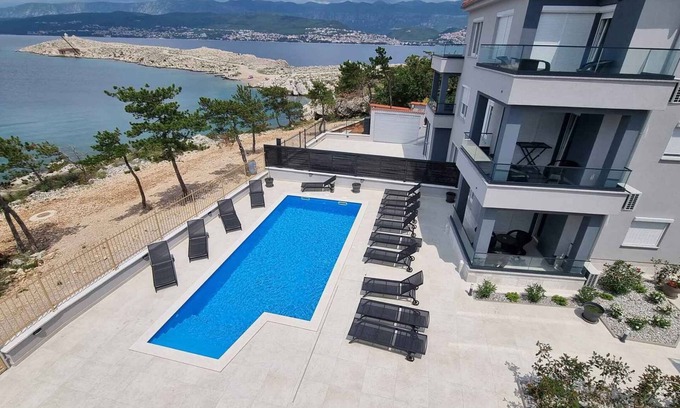 Silo Apartment | Holiday apartment with balcony and air conditioning