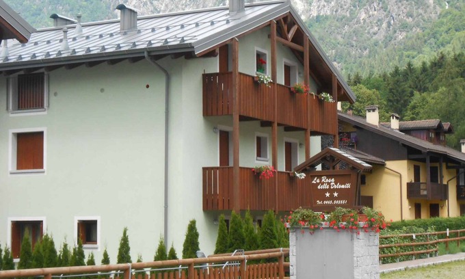 Carisolo Apartment | Holiday apartment with wellness area