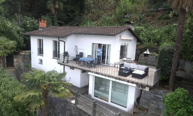 Piazzogna House | Holiday cottage Casa Media - Panorama by Lake Maggiore, Perfect Lakeside Retreat