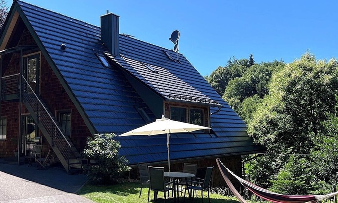 Wolfach - Saint Roman Apartment | Holiday Apartment 'Im Holzhau' with Mountain View, Shared Terrace and Wi-Fi