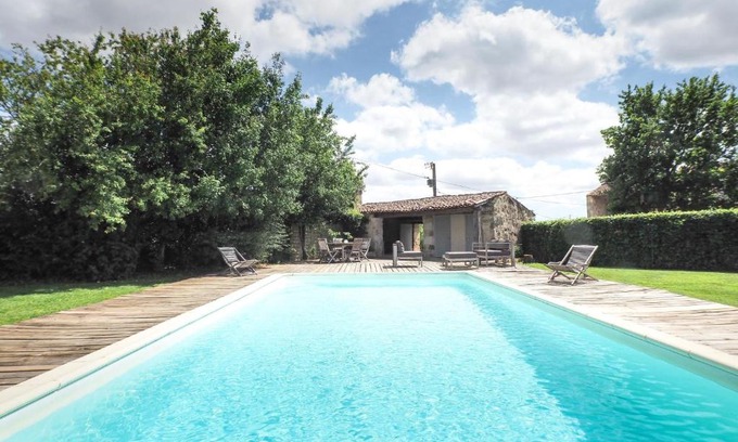 Saint-Laurent-de-la-Salle House | Holiday Home Gîte La Tour by Interhome