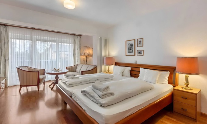 Bad Bellingen House | Holiday Home 'Apartmenthaus Am Schwarzwälder Hof' with Shared Terrace, Balcony and Wi-Fi