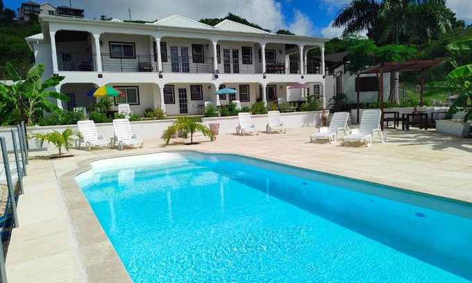 St. John's Apartment | Holiday Home Belvedere