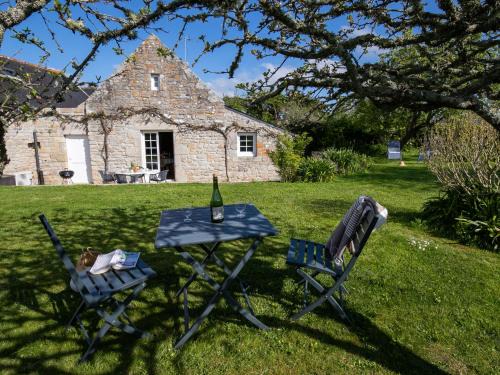 Loctudy House | Holiday Home Bienvenue by Interhome