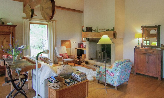 Bouzic House | Holiday Home Bouzic with Valley View