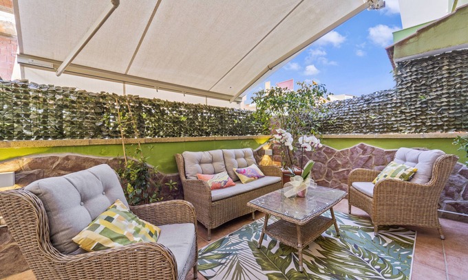 Carloforte House | Holiday Home "Ca' Alessandra" with Private Terrace and Air Conditioning