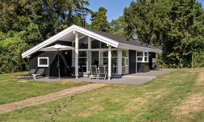 Hov House | Holiday Home Caia - 375m from the sea by Interhome