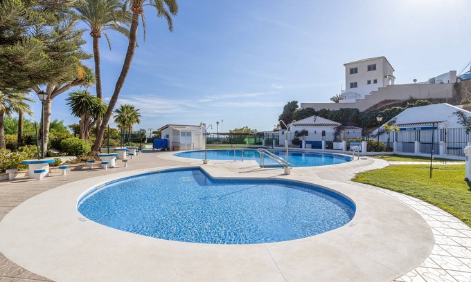 Punta Lara House | Holiday Home Casa La Intemporal with Sea View, Terraces, Shared Pool & Wi-Fi