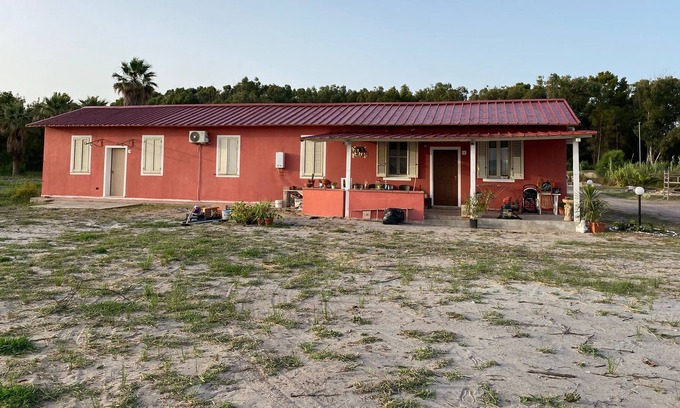 Portoscuso House | Holiday Home 'Casa Vacanze GG 11' with Sea View, Garden & A/C