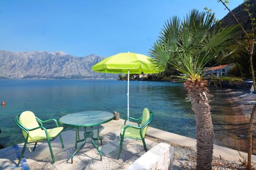 Donji Stoliv House | Holiday Home Cattaro