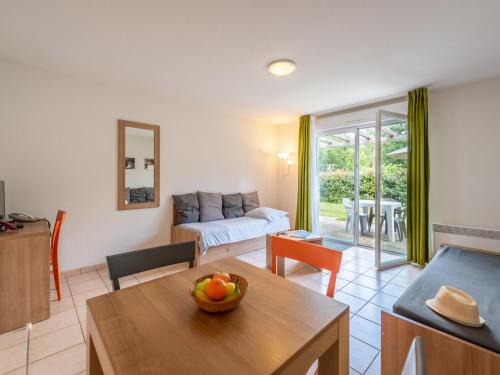 Saumur House | Holiday Home Cottage Confort 3 Pers- by Interhome