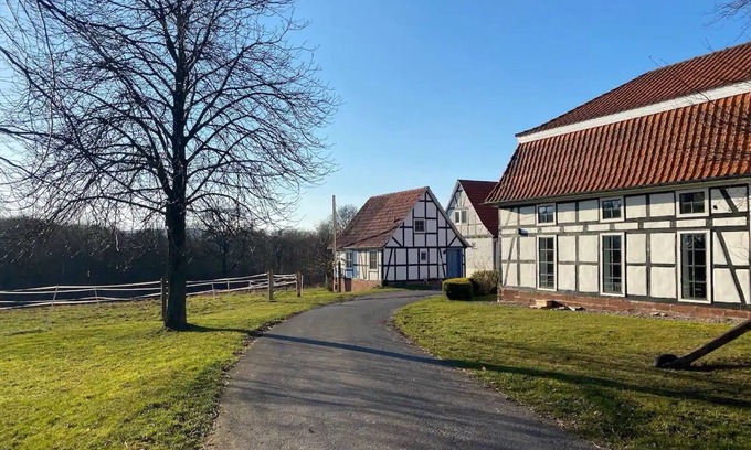 Wanfried House | Holiday Home 'Deputatshaus Auf Dem Gut Marienhof' with Private Terrace, Shared Garden and Wi-Fi