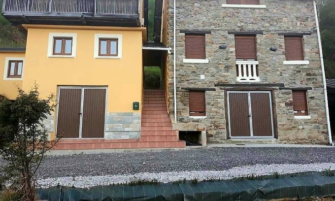 Villanueva De Pria House | Holiday home El Mejicano