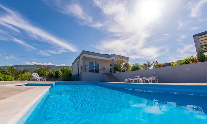 Blagaj House | Holiday Home Endless Summer
