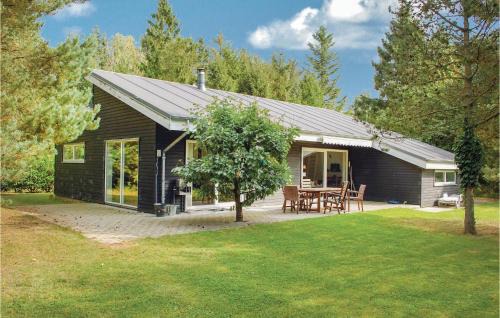 Ronde House | Holiday Home Eneb