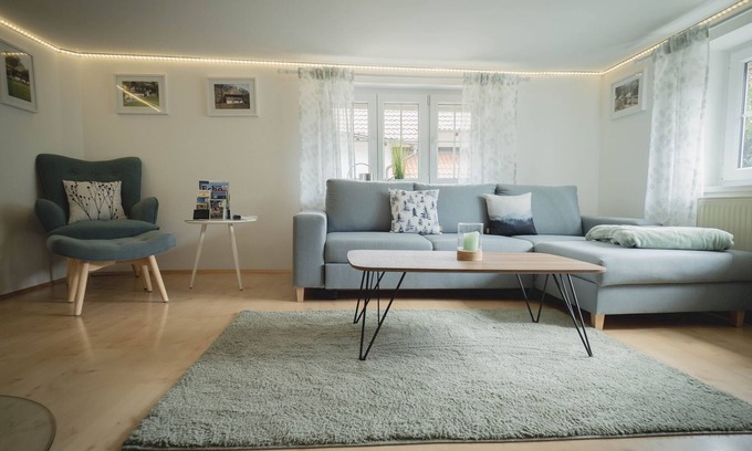 Elzach House | Holiday Home 'Ferienhaus Siebenfelsen' with Mountain View, Private Terrace and Wi-Fi