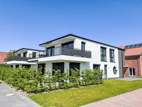 Fedderwardersiel House | Holiday Home Fischer sien Huus-6 by Interhome