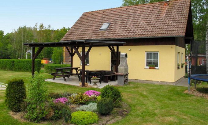 Mnisek House | Holiday Home Fojtka by Interhome
