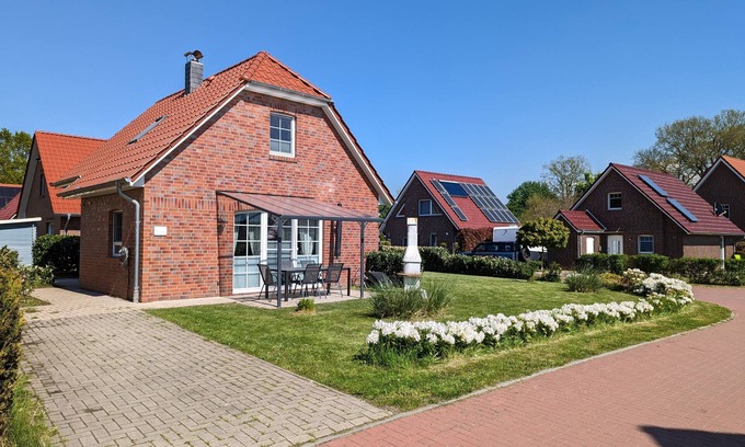 Tannenhausen House | Holiday home for 6 guests with 85m² in Aurich (125998)