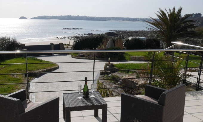 Locmaria-Plouzane House | Holiday Home in Brittany with Sea Views