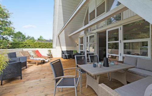 Grenaa House | Holiday Home Grenaa With Fireplace 11