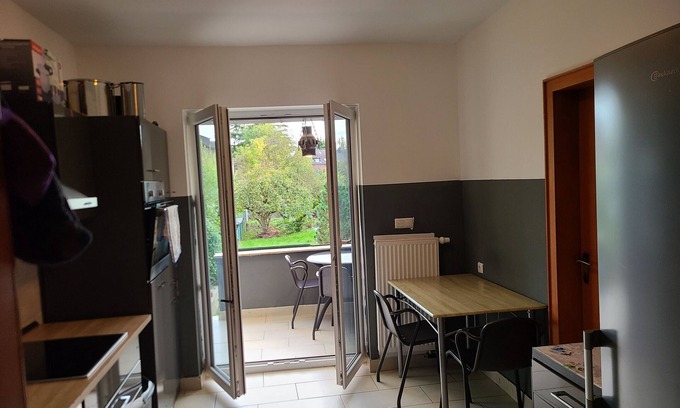 Birkesdorf House | Holiday Home 'Ihr Zuhause Auf Zeit' with Private Terrace, Balcony and Wi-Fi