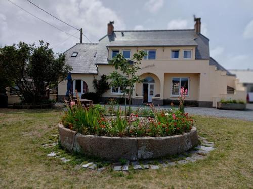 Saint-Martin de Brehal House | Holiday Home in Bréhal near Sandy Beach