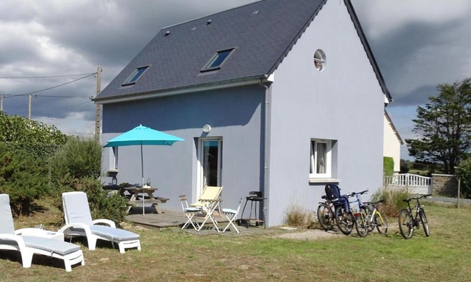 Denneville House | Holiday Home in Denneville near Sandy Beaches