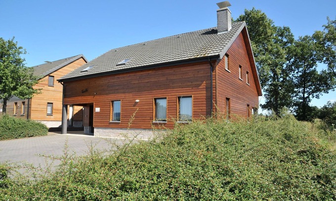 Bohon House | Holiday Home in Durbuy with Garden & BBQ