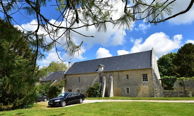 Lantheuil House | Holiday Home in Lantheuil near Normandy Beaches