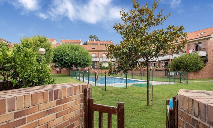 Loredo House | Holiday Home in Loredo near Surf Beach