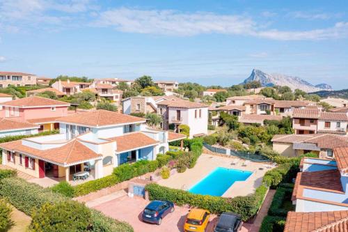 Monte Petrosu Apartment | Holiday home in Monte Petrosu 42788