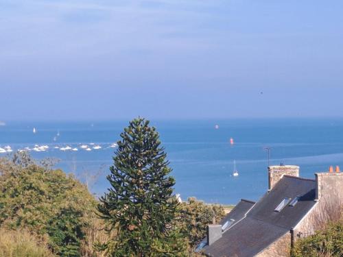 Saint-Quay-Perros House | Holiday Home in Perros-Guirec near Beaches