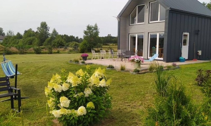 gmina Sianow House | Holiday Home in Sieciemin Near Baltic Coast