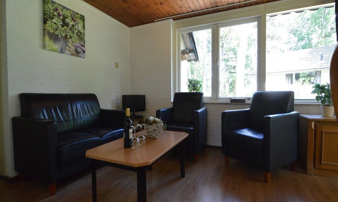 Stramproy House | Holiday Home in Stramproy near Nature Reserve