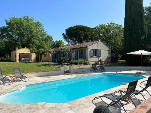 Villecroze House | Holiday Home in Villecroze with Pool & Garden