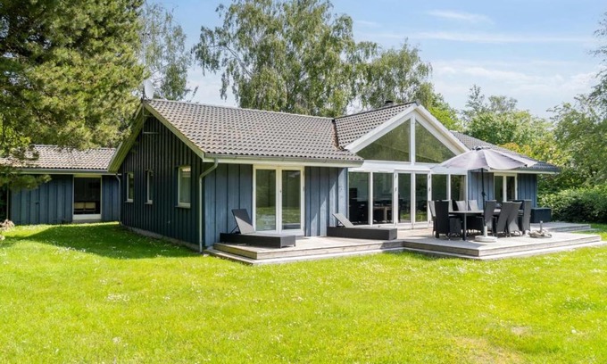 Hoensinge House | Holiday Home Josina - 675m from the sea by Interhome