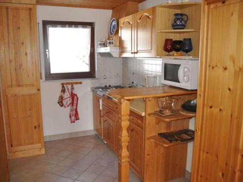 Manebach Apartment | Holiday home Kahl near centre