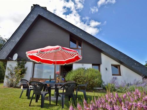 Plestin-les-Greves House | Holiday Home Ker Norge by Interhome