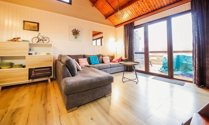 Heure Ski Chalet | Holiday home La Bonbonniere near Somme-Leuze with barbecue